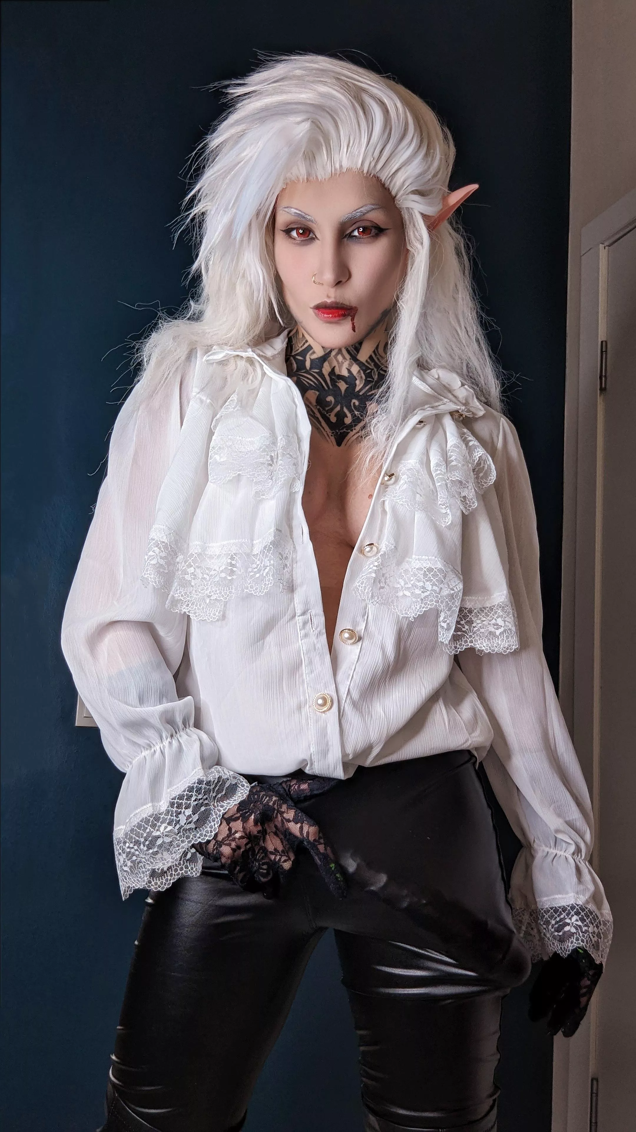 Where are you looking? My eyes are higher