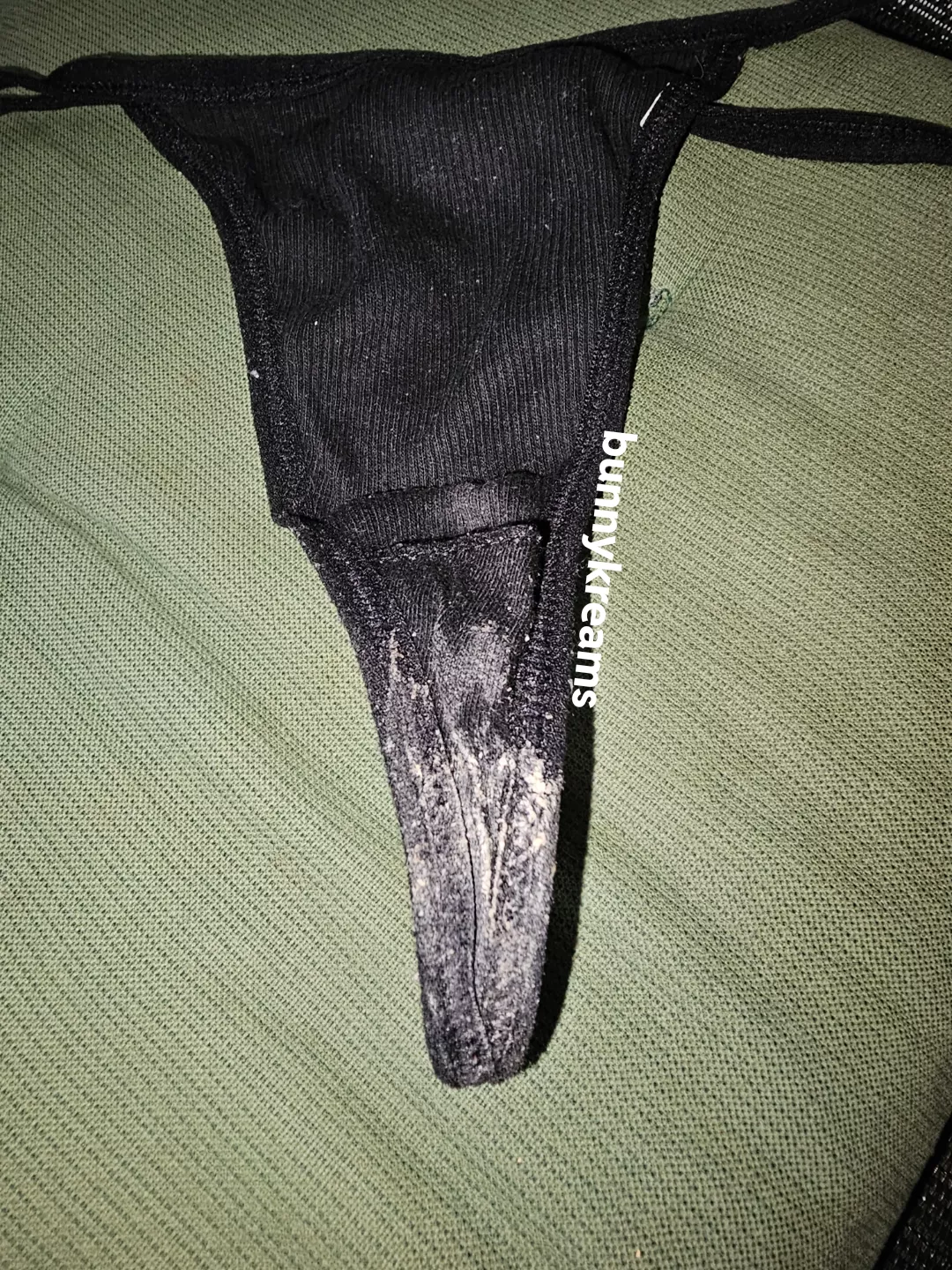 Would you sniff a Japanese girl's panties ?