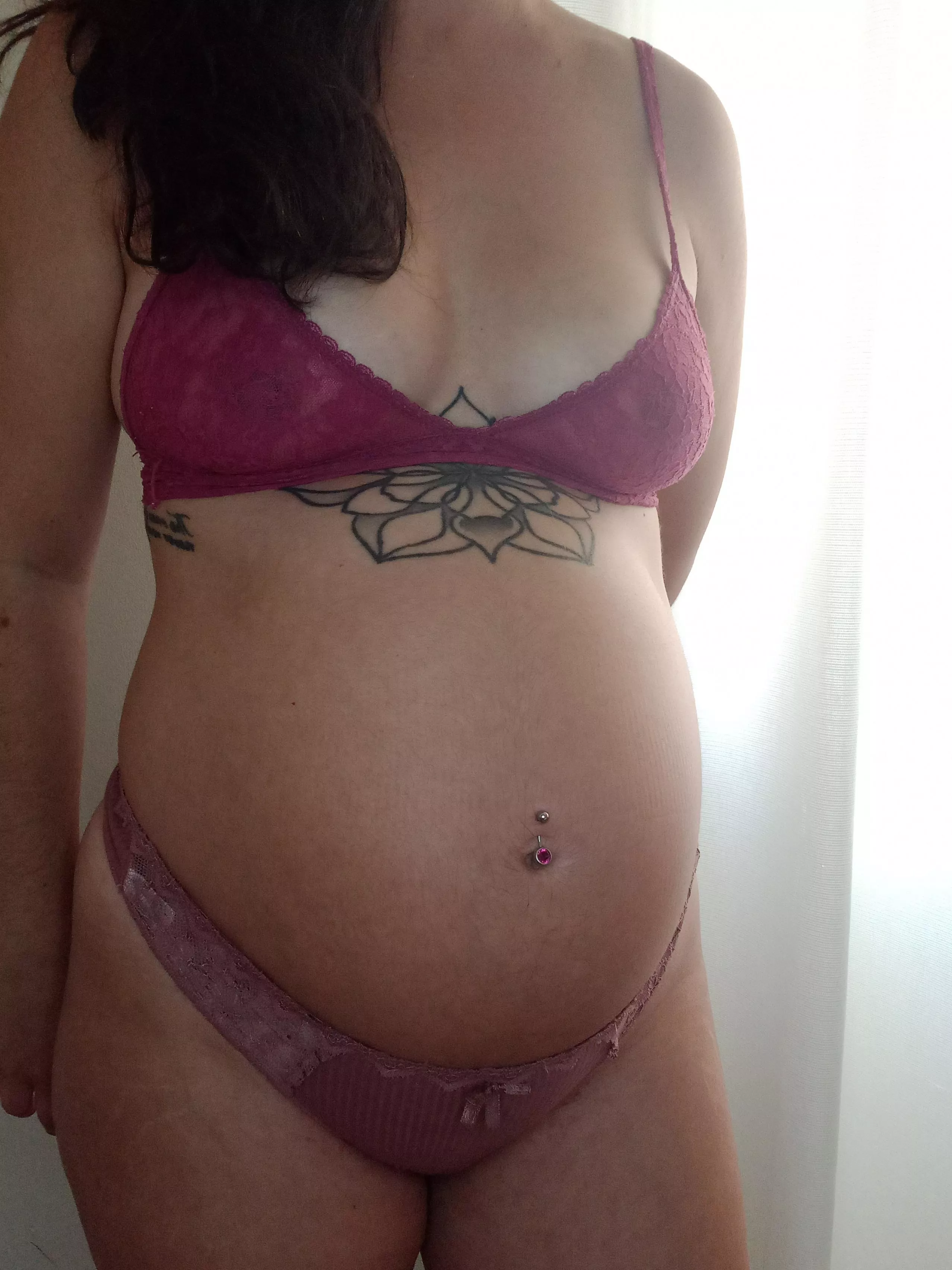 Am I fuckable with this bump? 🤫