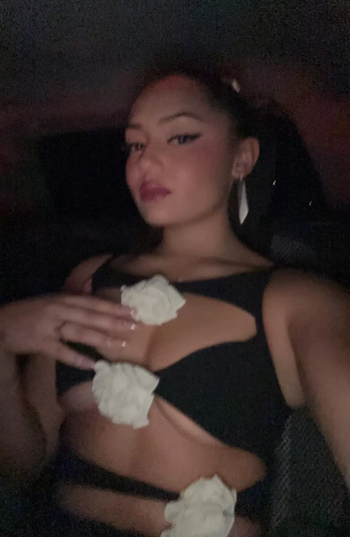 Avani Gregg makes me wanna have a Bi goon sesh so bad