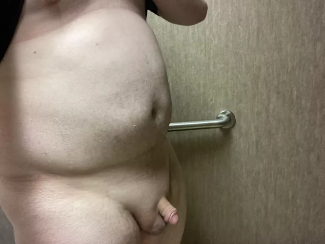 Does anyone like bellies?