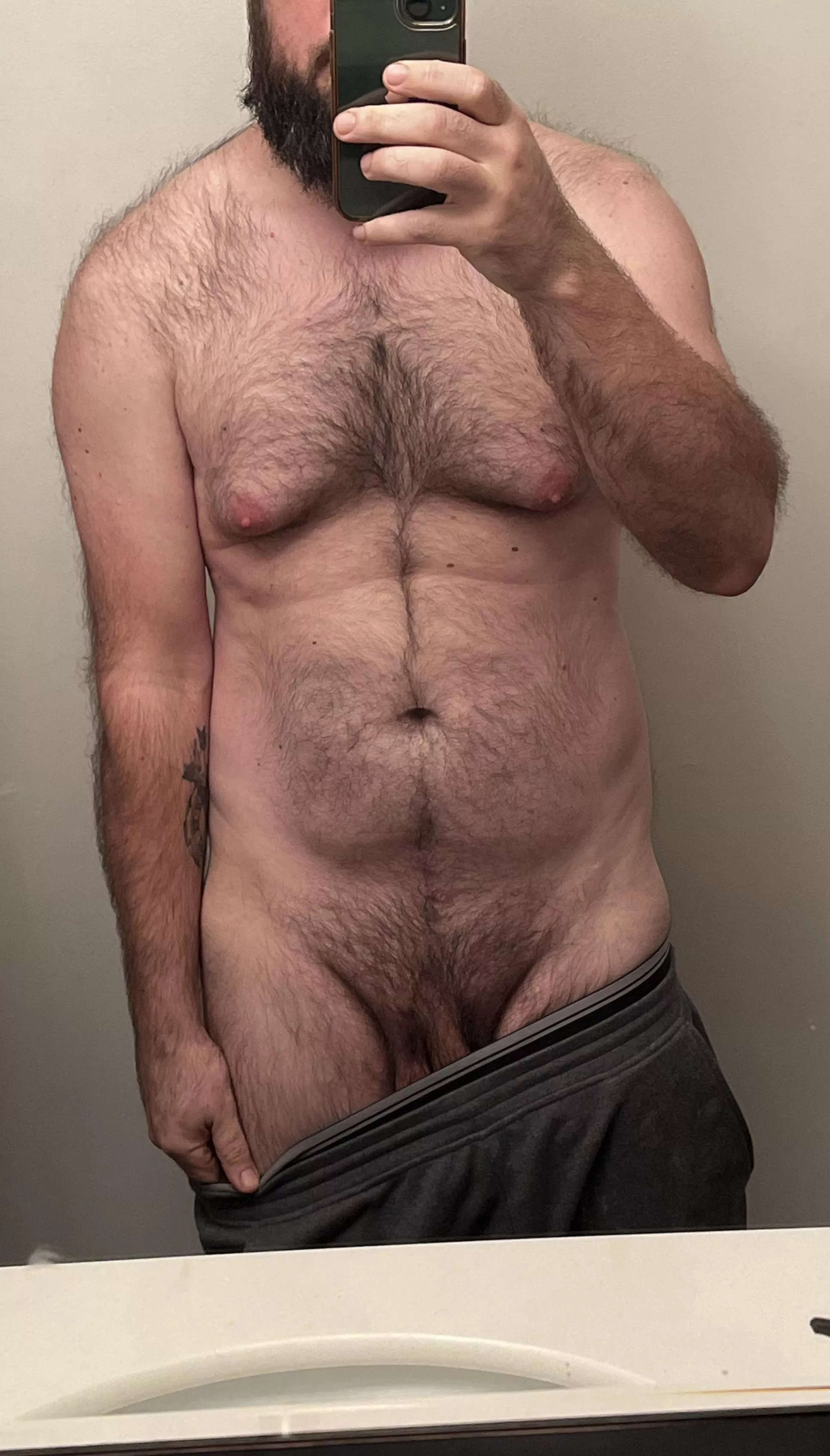 Don’t get many comments on my dad bod. How am I doing?