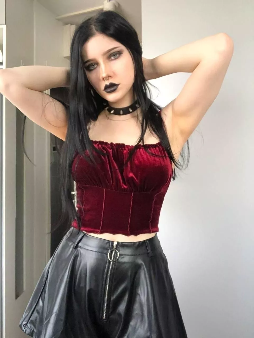 Guys at school aren't a fan of my aesthetic, but I hope Reddit is