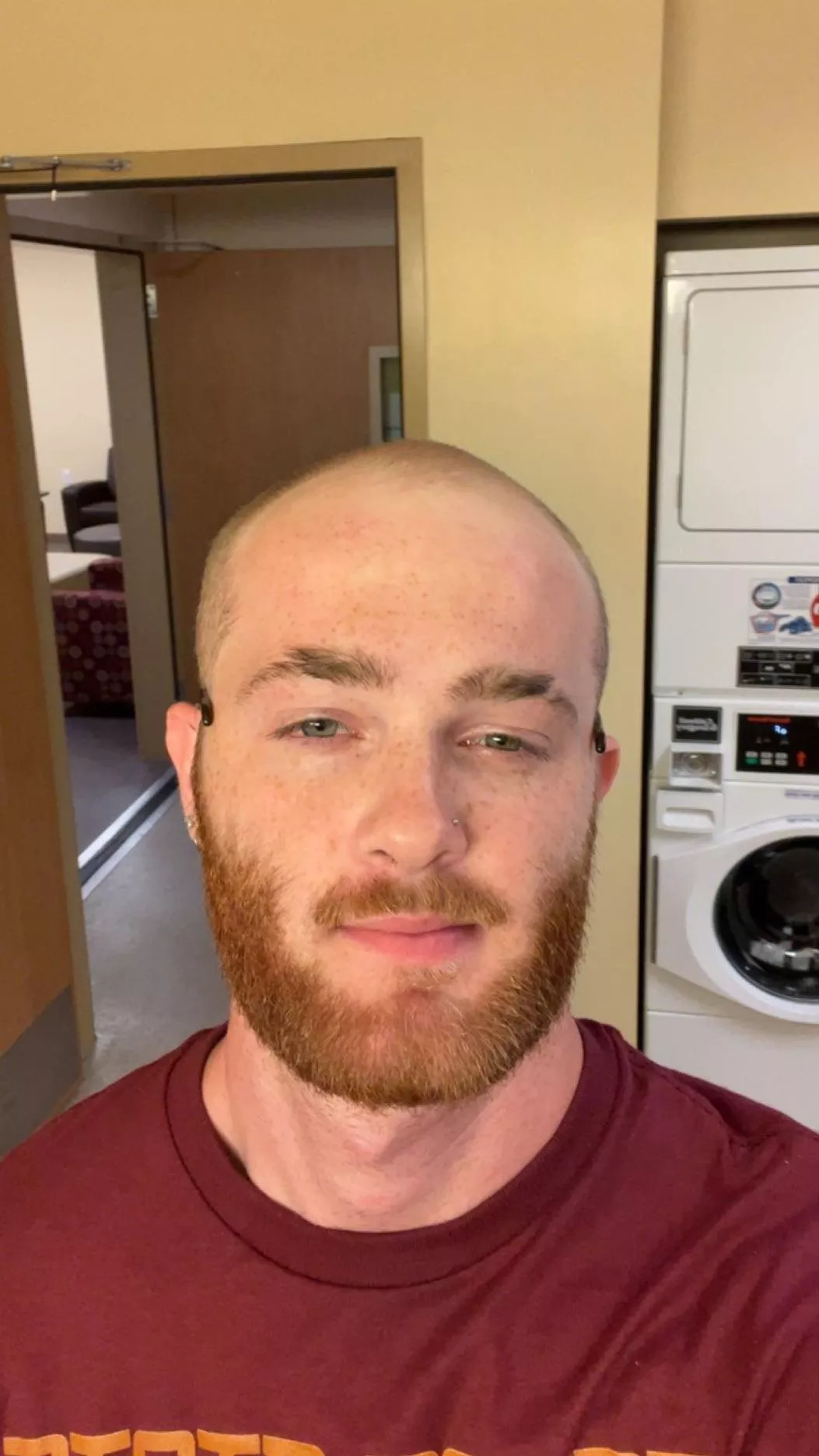 Hello! Just joined and hoping to make friends :)