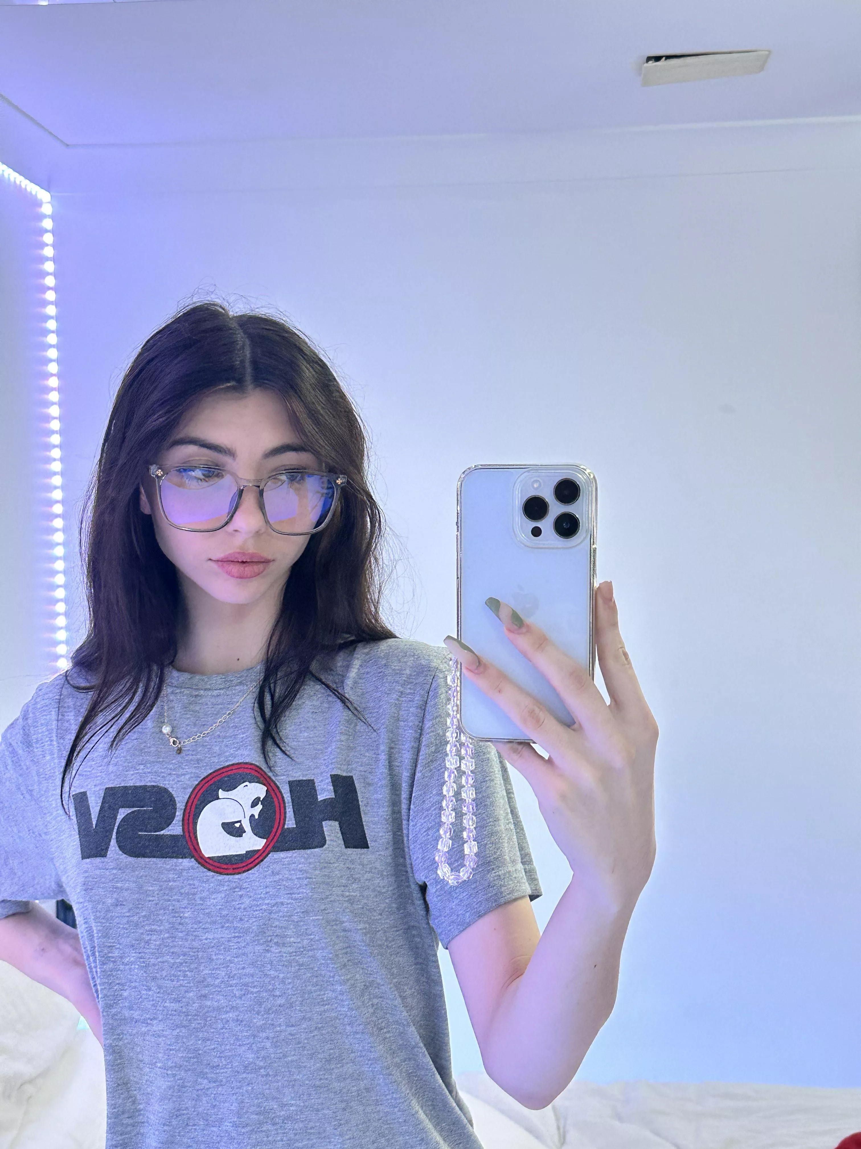 I don't think guys appreciate my nudes ?