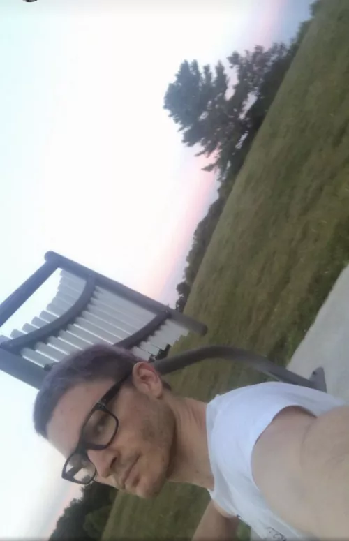 I have dysmorphia and I remember not feeling that cute then (few years ago). Been trying to find a look I connect with and I think it’s something like this :)