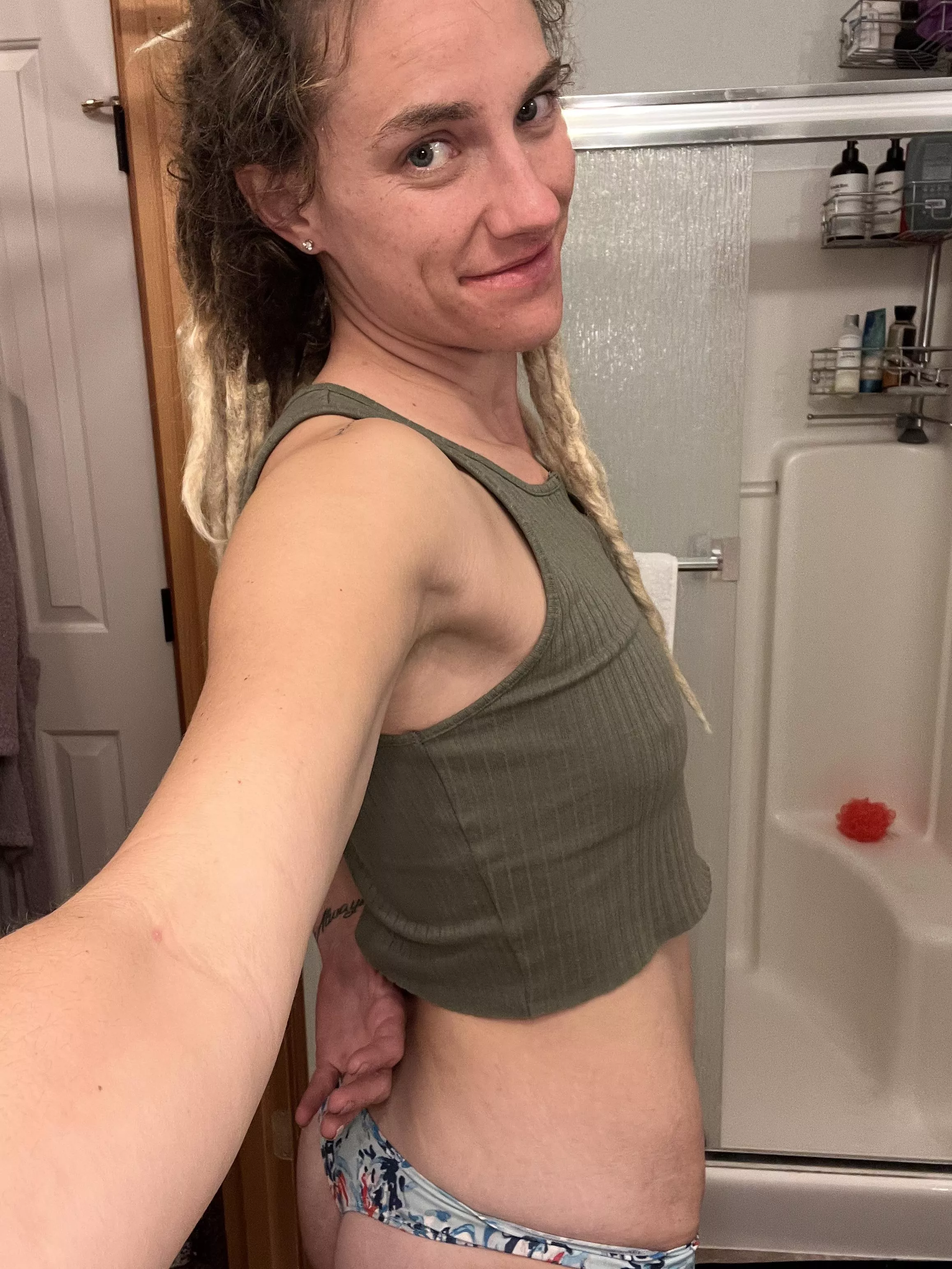 Who likes crop tops as much as I do?