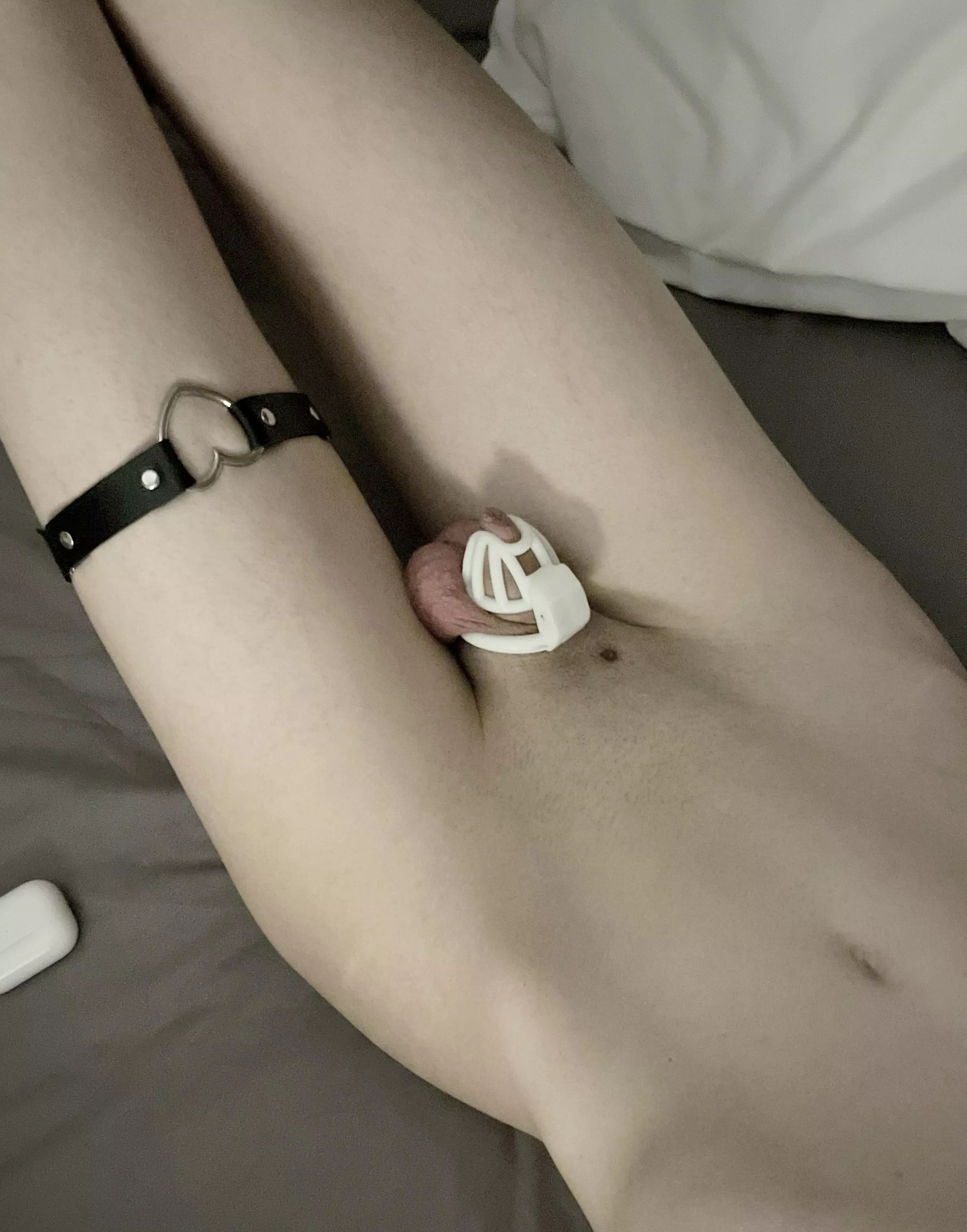 Would you cum on my tummy? 🥺👉👈