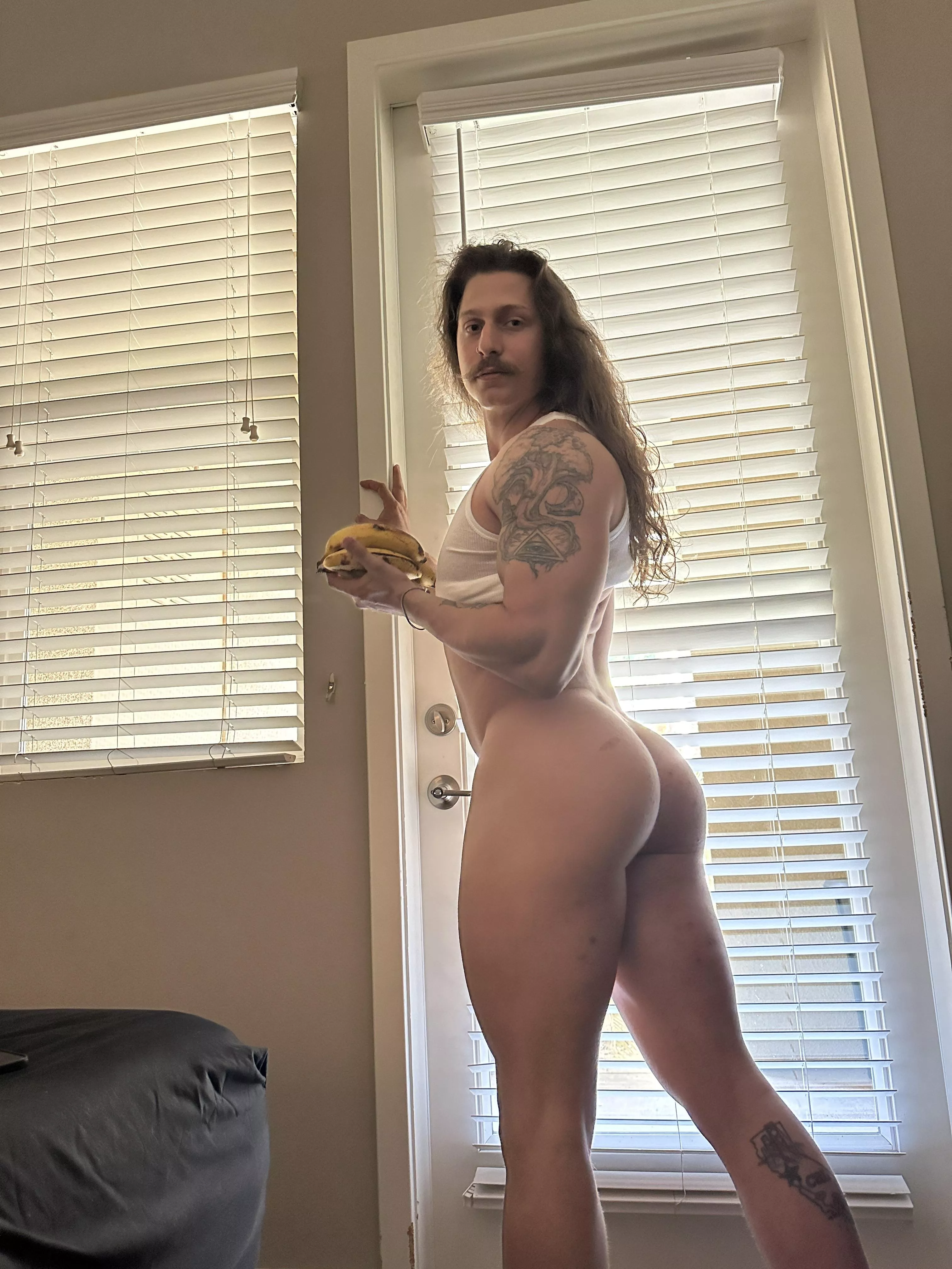 You hungry? I got bananas and cake