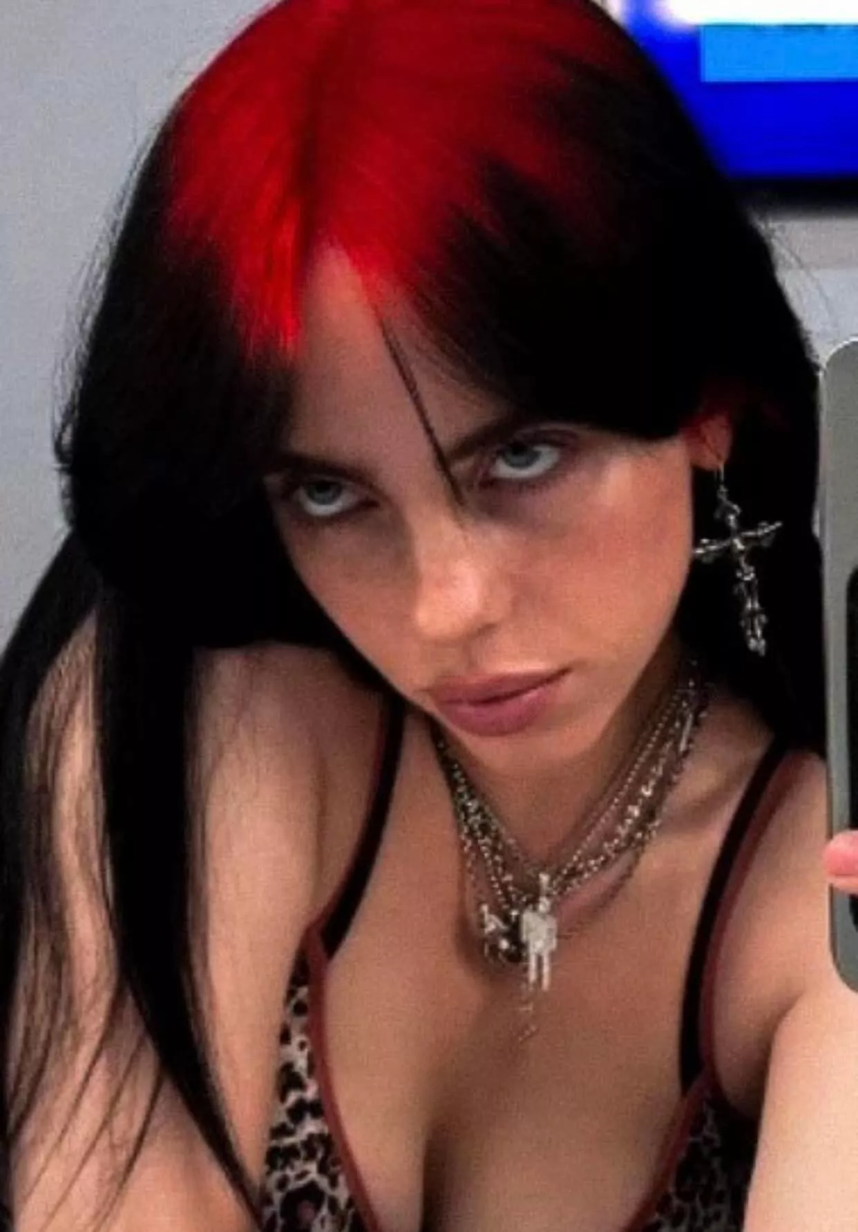 Billie Eilish is a hottie