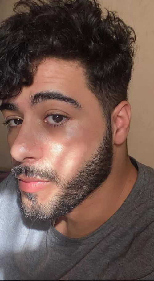 Dear universe: Finding love sucks, talking with guys sucks, I just wanna cry (luv Adam xoxo)