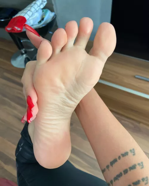 Do you like white pink soles?