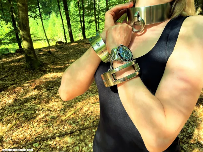 I love my cuffs and collar - suitable for a nice walk!