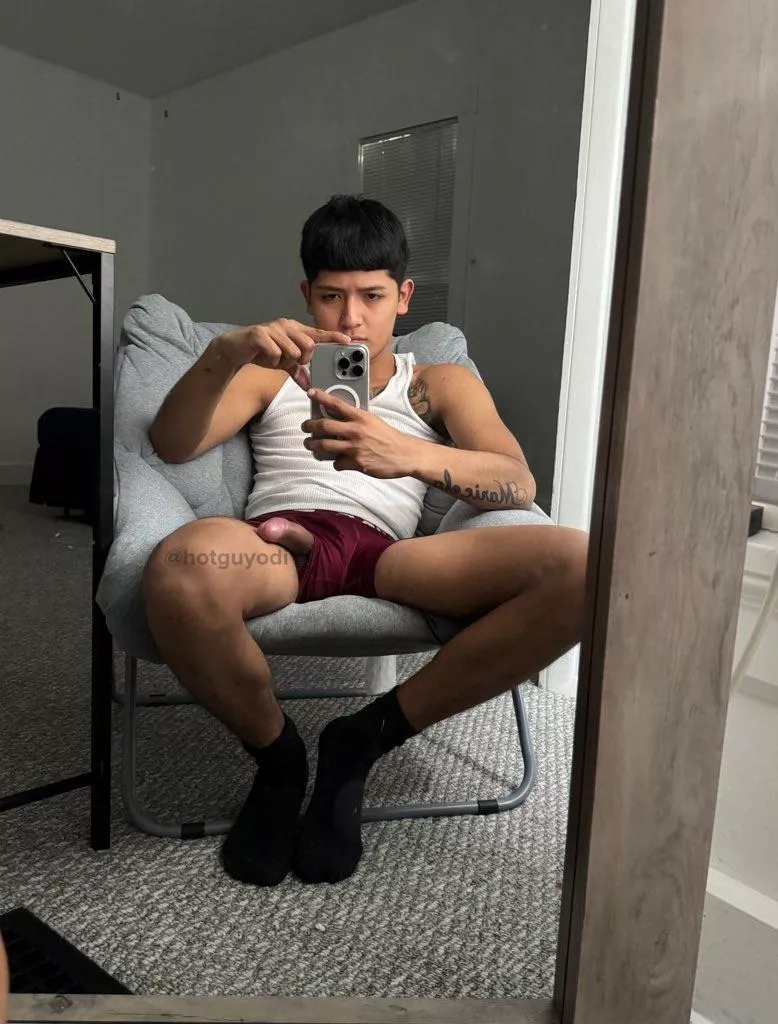 It sliped out ;) would you lend me a hand? (19)