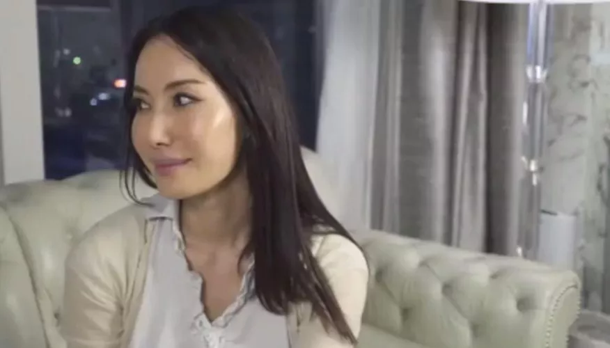 she name is code??????