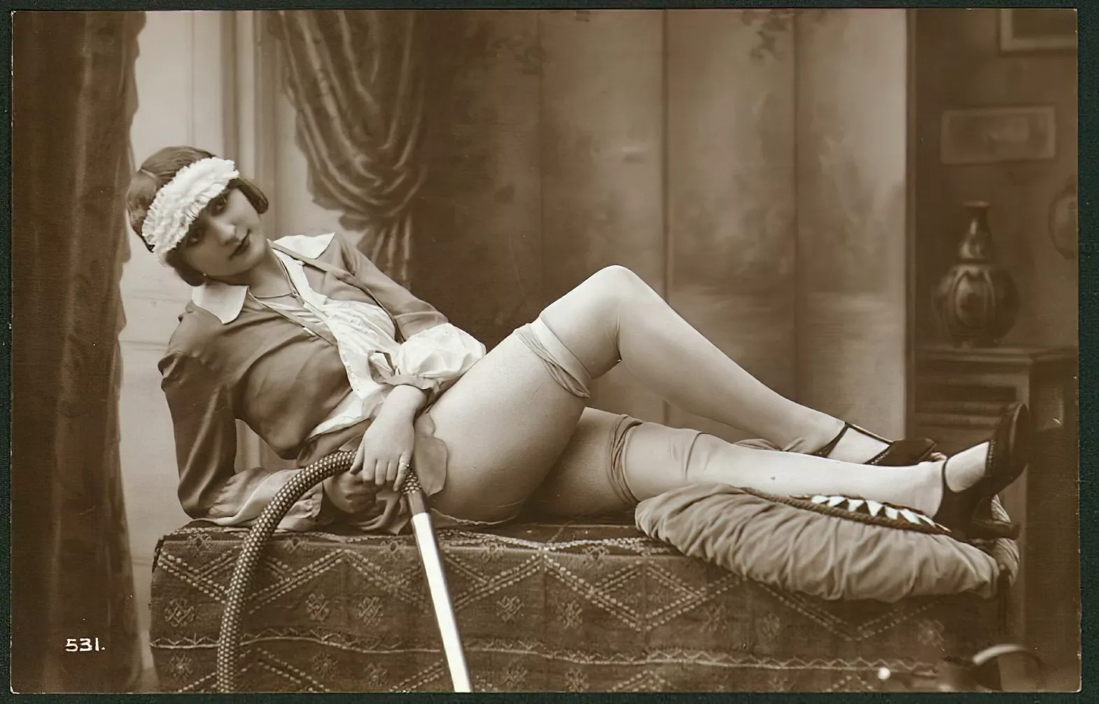 Sir, The need has arisen for the appointment of a new maid. In addition to the usual references and letter of introduction I now demand a demonstration of their skills. This has proved most worthwhile.