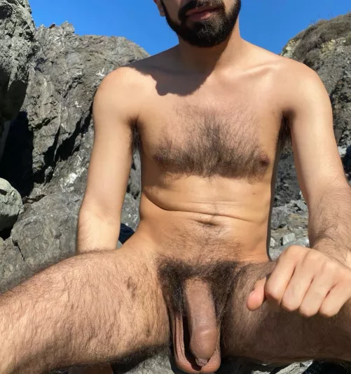 Wondering if anybody admired my uncut cock at the beach last weekend