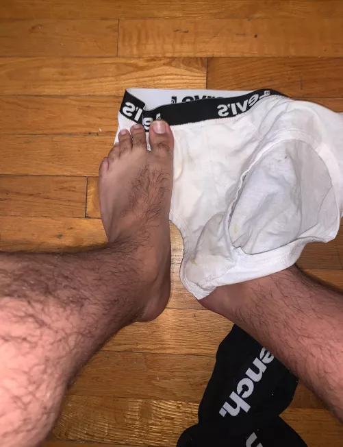 [25] Week long work shift, gym workouts and clubbing last night