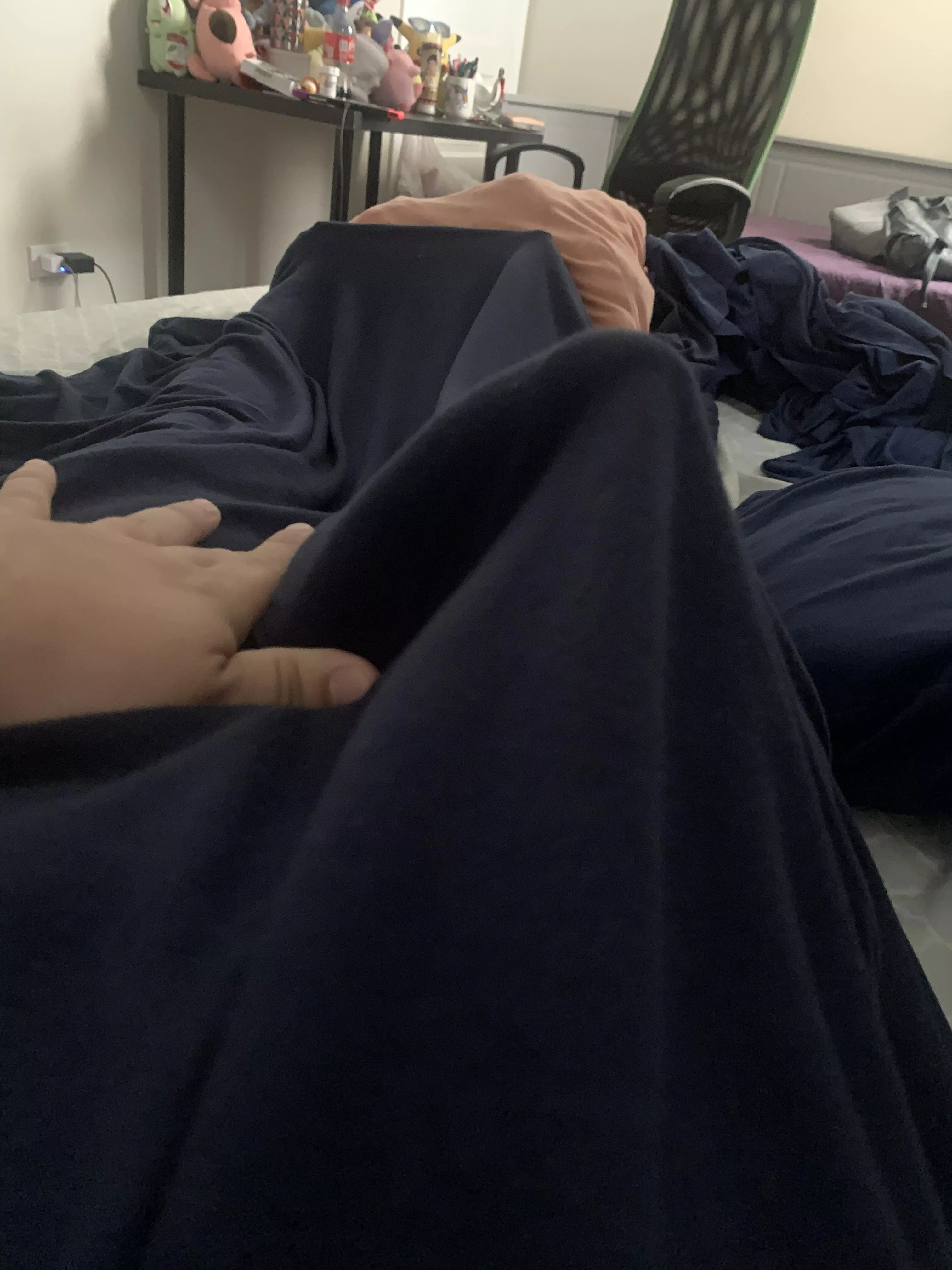 Come compare and see what’s under the sheet. Unless you’re not big enough 😜