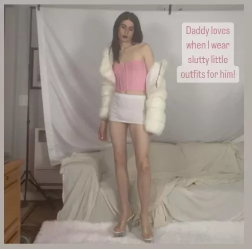 Do you like my little bulge, Daddy?