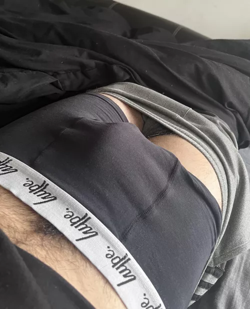 How’s it looking?😏 Dms open💦😈