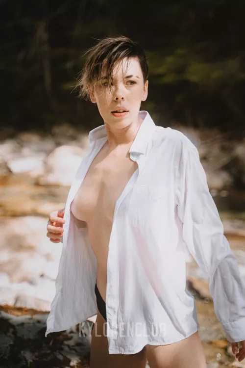 I love shooting on sunny days in the outdoors