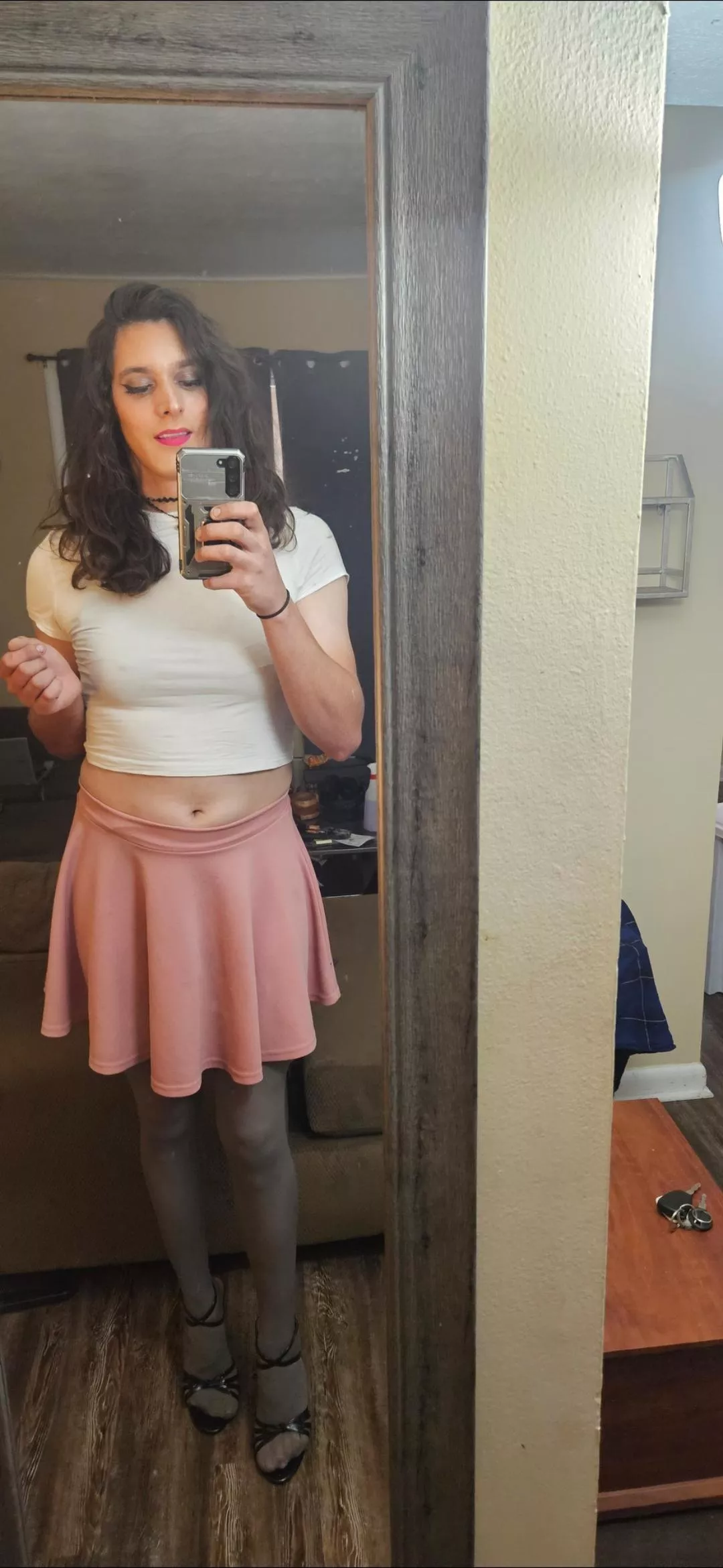 Im not gonna lie, i want attention rn 😭