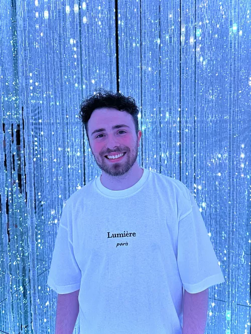 Looking for some friends to play Left 4 Dead 2 on PC with 🙂