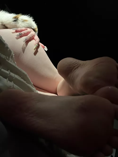 POV: you are in love with my soles 🕷️😈 AHA