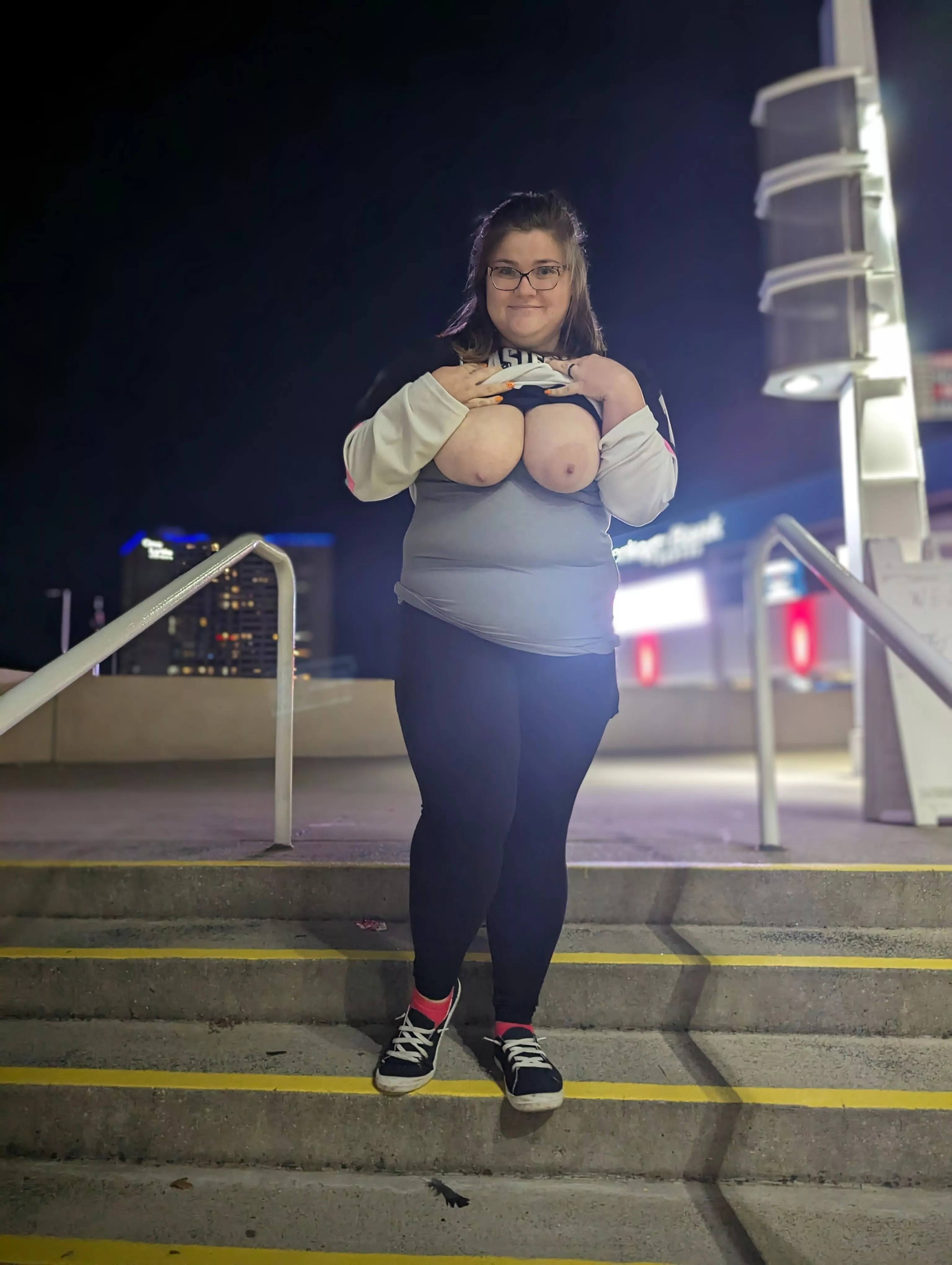 Thanks Cincy, the game didn't go well but that meant sneaking out early to show off 😘😘