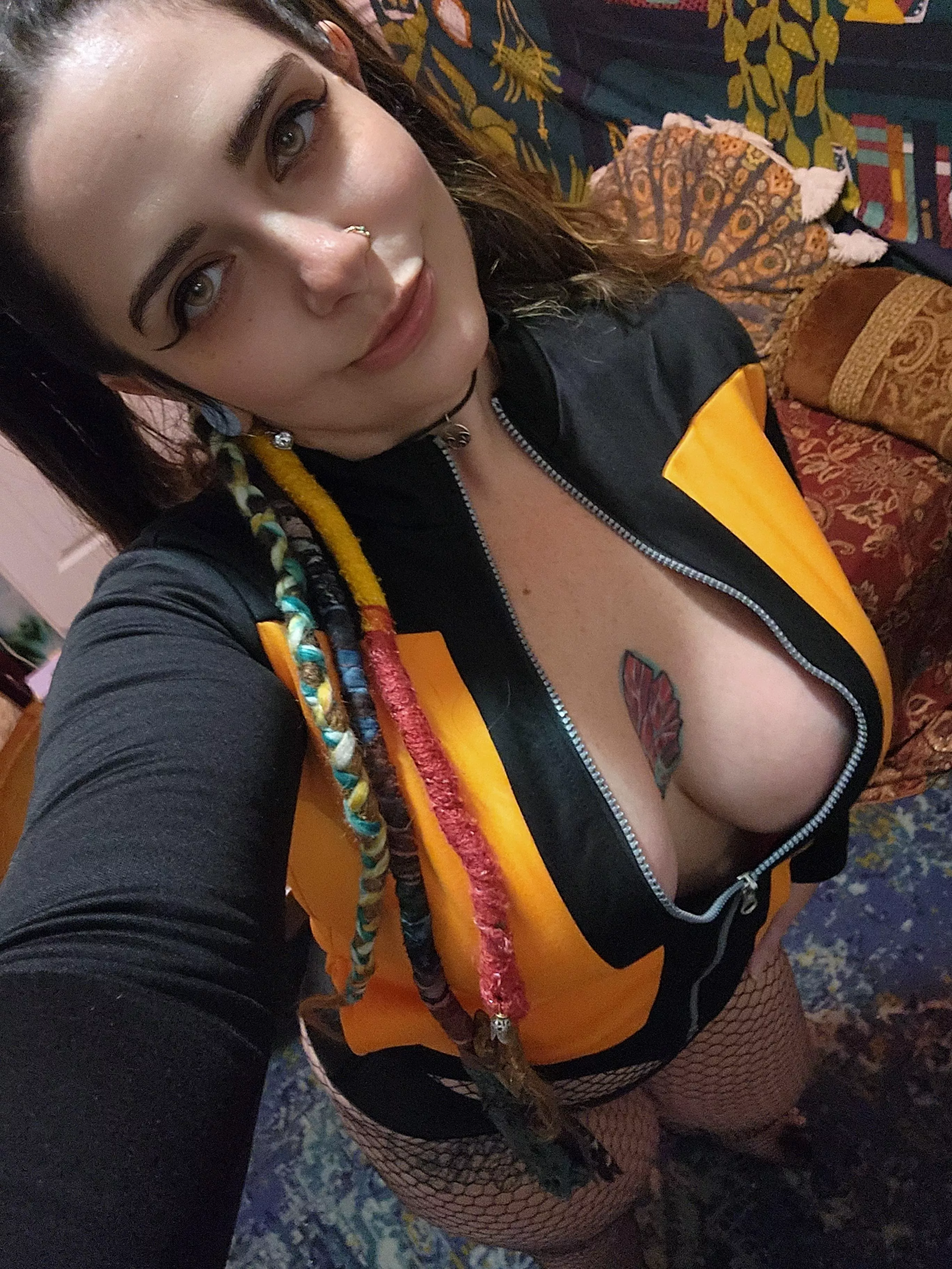 Wheel Game on my page! 😈 Free Sub ✨️