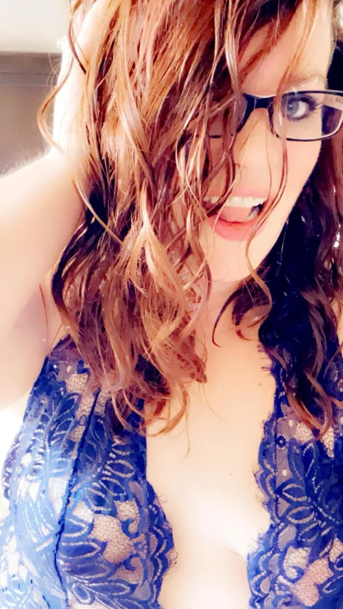 How do you feel about glasses on a MILF?