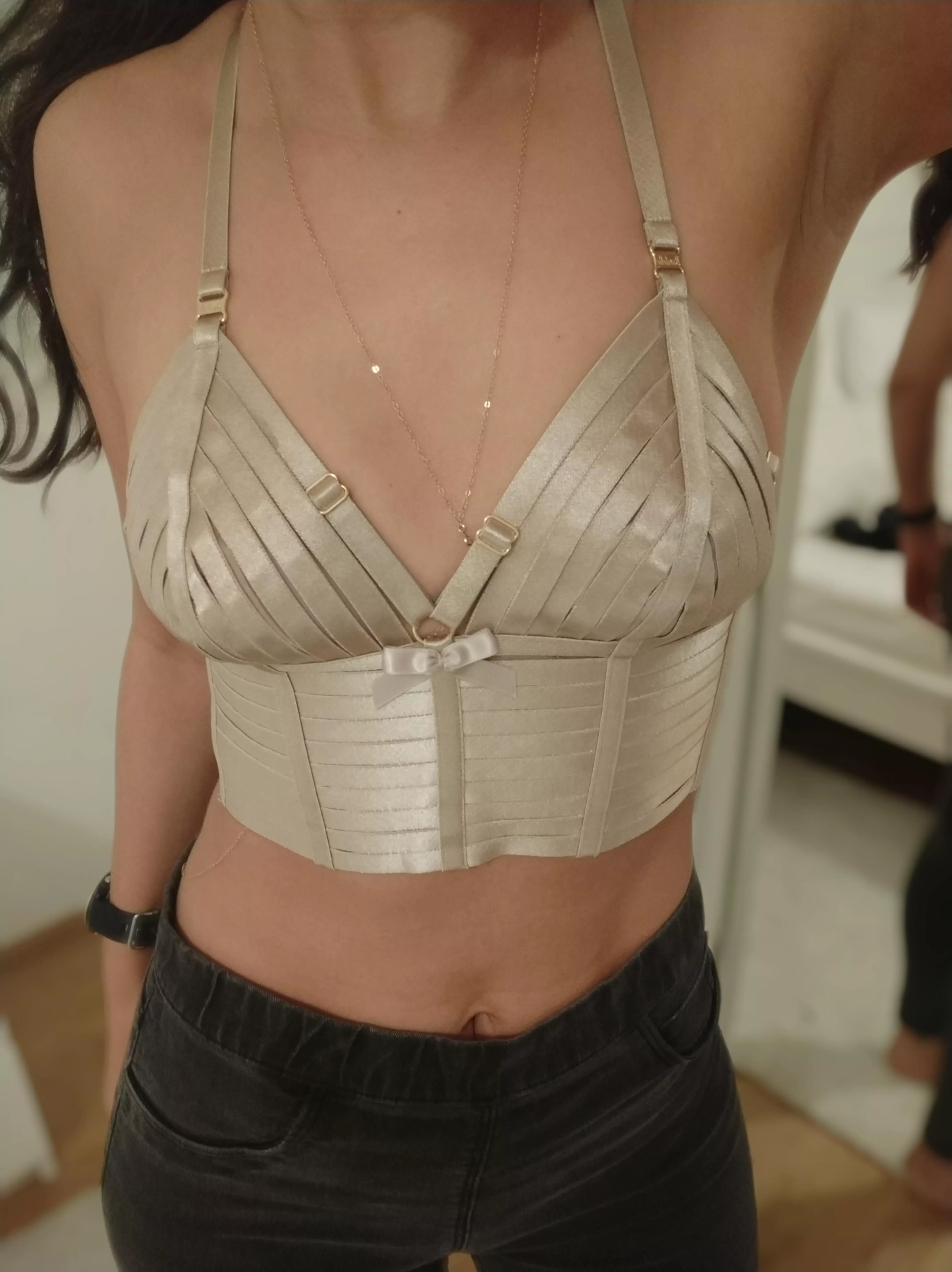 Ready for our date - wearing Bordelle 🥂