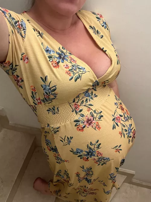 Sundress season coming to an end in Spain!