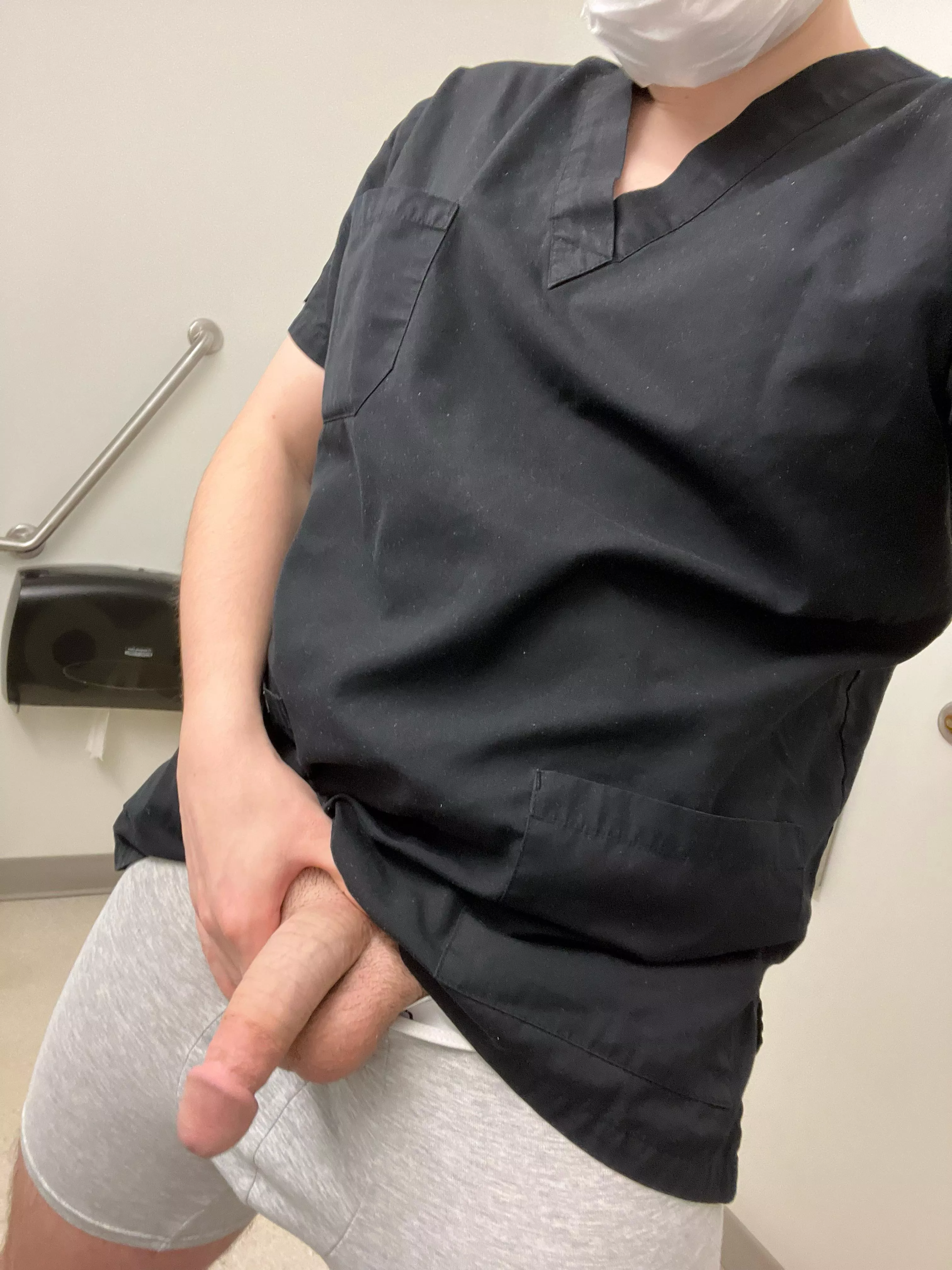 Taking dick pics while I’m working at the hospital