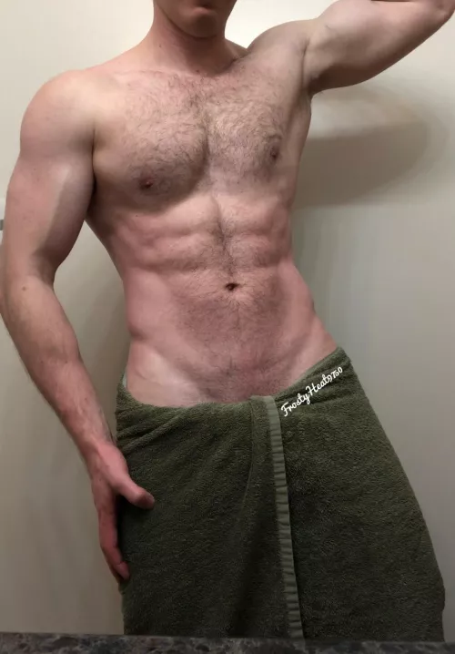 Come give my towel a tug 😉