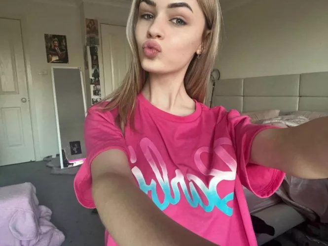 have you ever dated a gamer girl before?