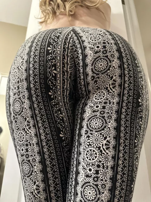 I feel so good in these ! Maybe I’ll peel them off later?