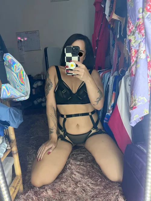 I just want all the lingerie and outfits to please you. Like straps?