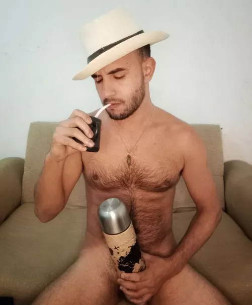 In the morning in Argentina we drink mate. You?
