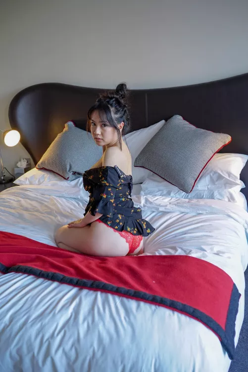 Just need a little help getting undressed , do you think you can help me with that? x