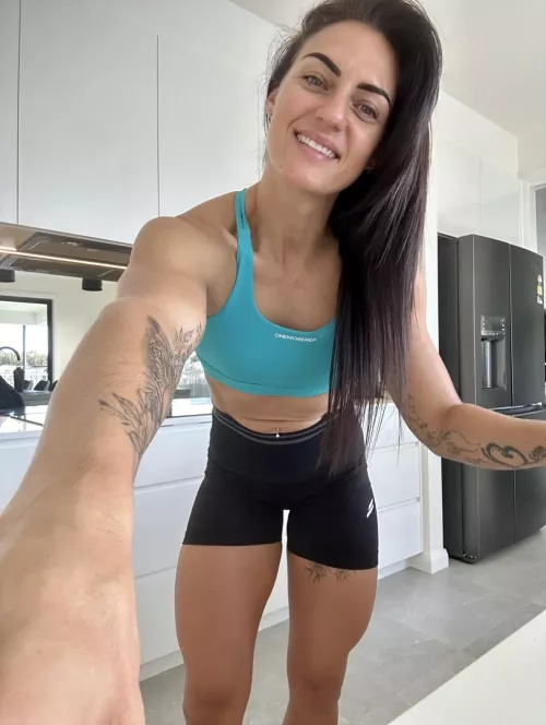 Kristy Rae, gym junkie 😘