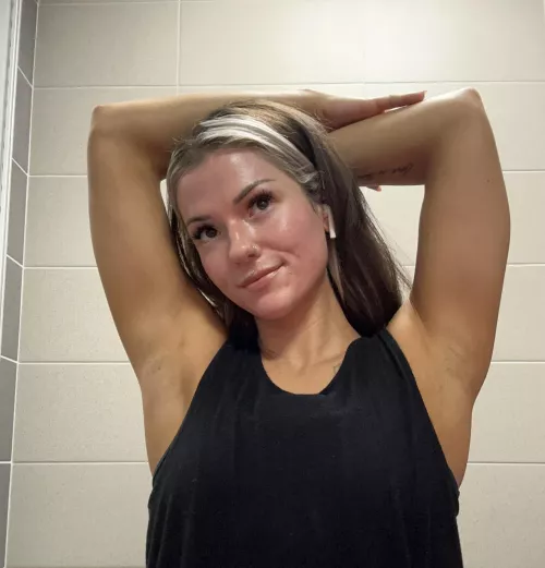 The usual sweaty after workout selfie