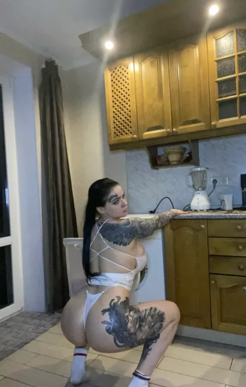 would you put that ass on your lap?