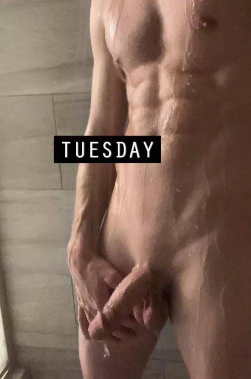 Any nice dicks out there?? HMU