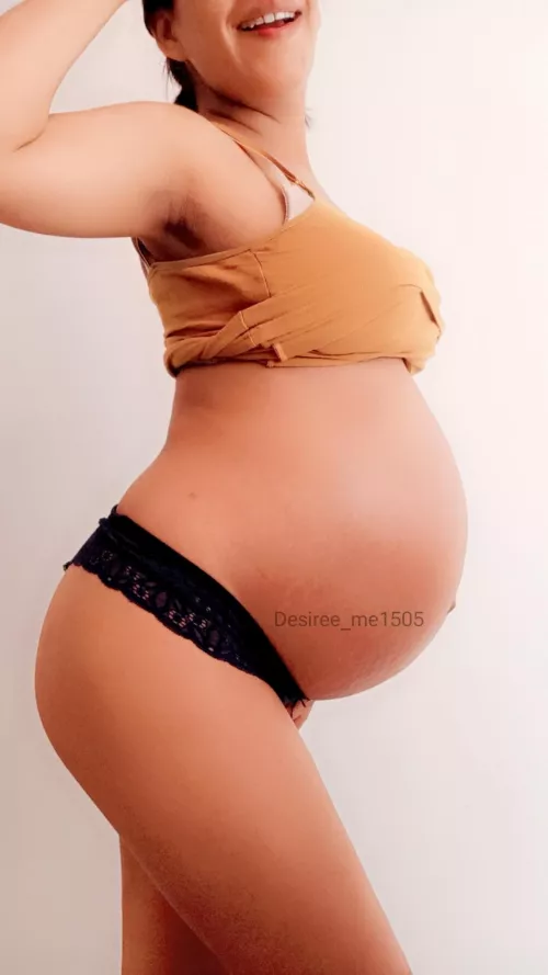 Are pregnant women your type?