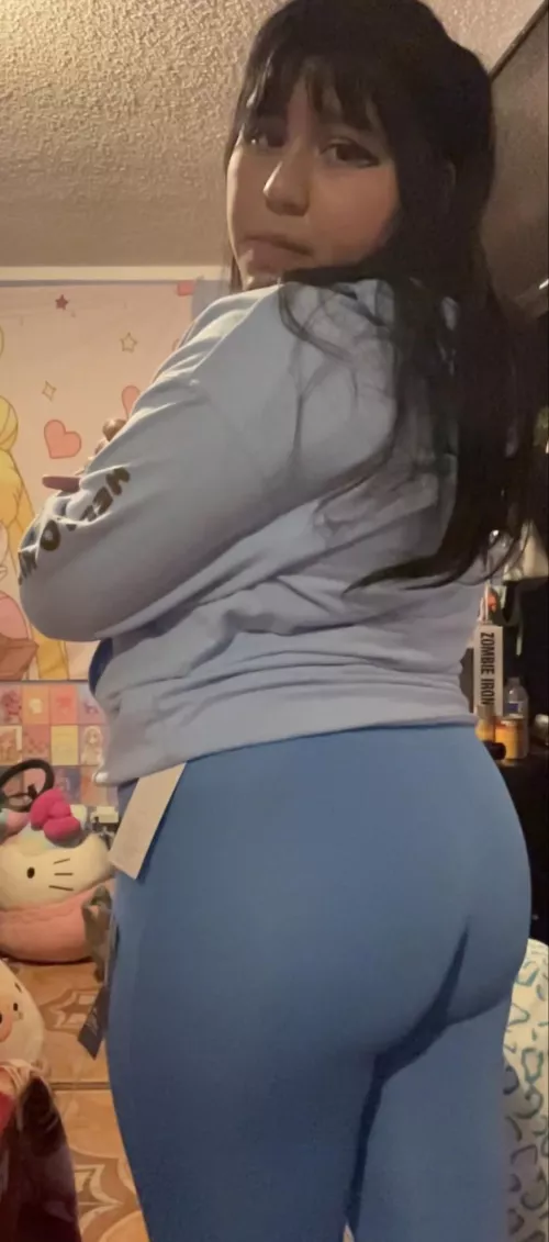 Blue booty 🍑