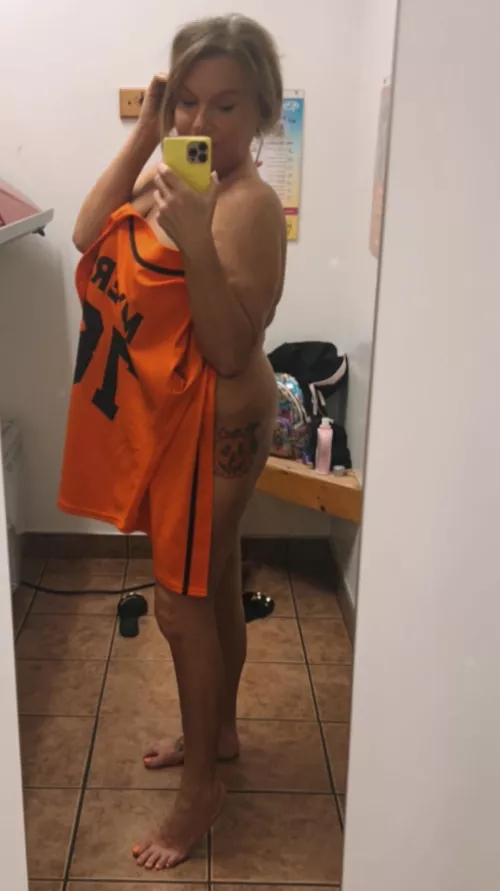 Can I be ur internet gf?