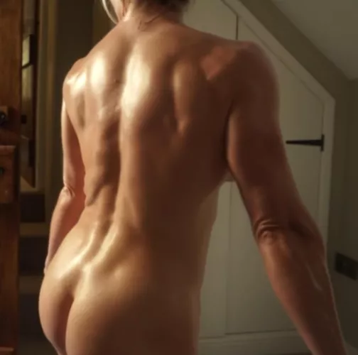 Does a muscular back do it for you?