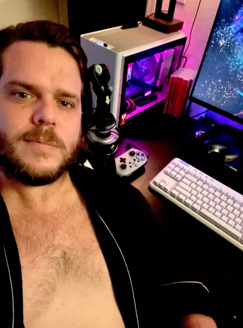 Finally got my desk organized enough to relax and game. Now I just need some buds to play with lol